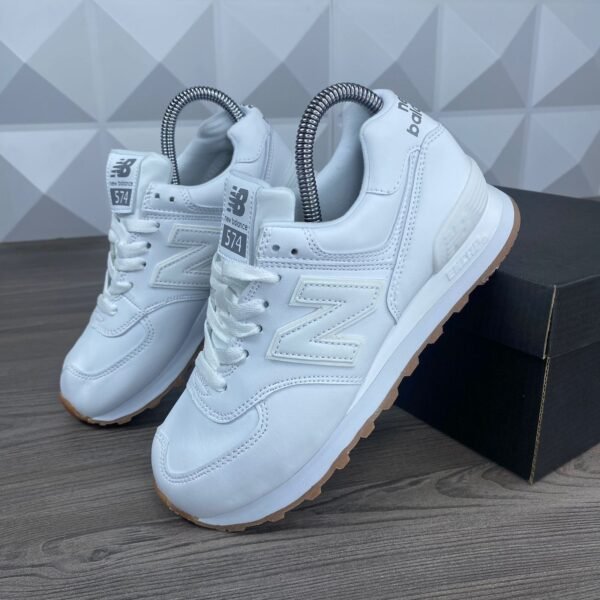 New Balance 574
