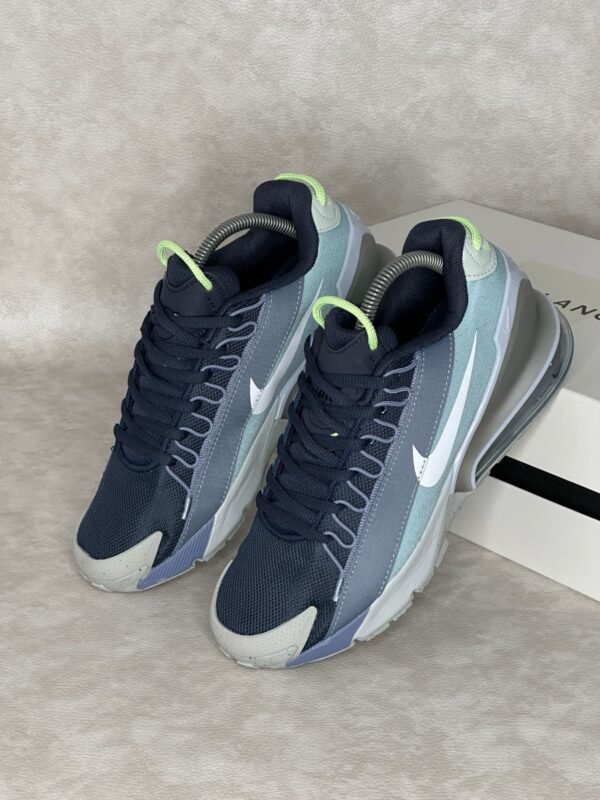 Nike AIR MAX PULSE