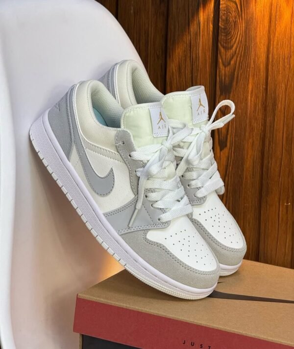 Nike PARIS