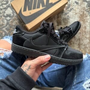Nike TRAVIS   #4