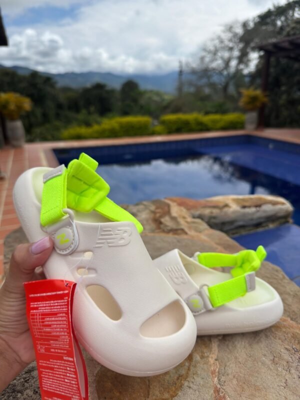 Sandalia NEW BALANCE   #2